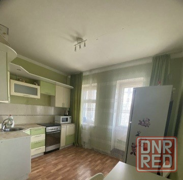 Сдаю однокомнатную квартиру 40.0 м² этаж 6/9 город Донецк, Куйбышевский район Донецк - изображение 2
