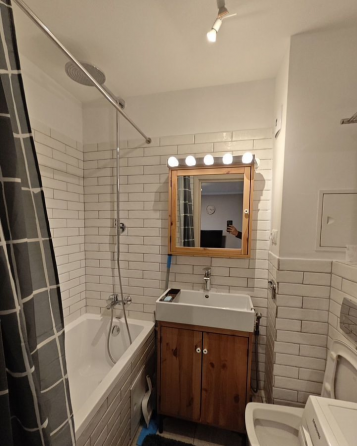 Сдаю двухкомнатную квартиру 50.0 м² этаж 5/12 город Донецк, Будённовский. Донецк