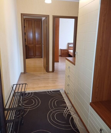 Сдаю двухкомнатную квартиру 68.0 м² этаж 3/17 город Донецк. Киевский район Донецк