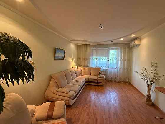 Продам 3к.квартиру 230 Стрелковой дивизии: Цветочный Донецк