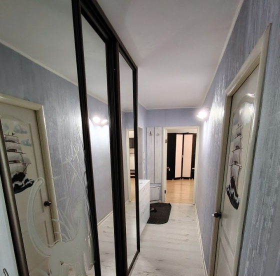 Сдаю двухкомнатную квартиру 53.0 м² этаж 1, город Донецк, Куйбышевский район Донецк