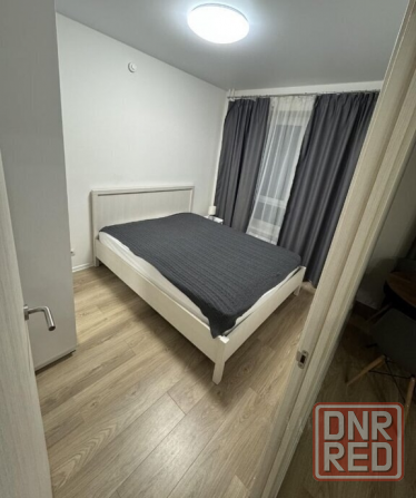 Сдаю однокомнатную квартиру 32.0 м² этаж 4/10 город Донецк, Калининский район Донецк - изображение 2