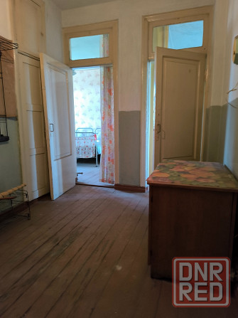 Продам 4х ком квартиру.Пл.Кирова.От центра 7 мин езды Макеевка - изображение 4