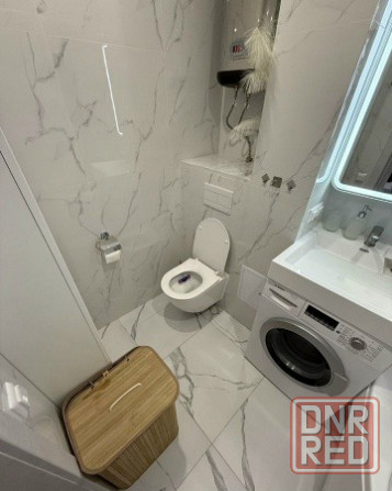Сдаю двухкомнатную квартиру-студию 56.0 м² этаж 3 город Донецк, Ленинский район Донецк - изображение 2