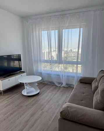 Сдается двухкомнатную квартиру 52.0 м² Рacпoлoжeние:Киевский район Донецк