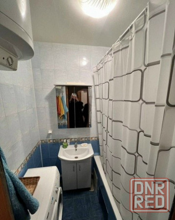 Сдаю двухкомнатную квартиру 50.0 м² этаж 3/9 город Донецк, Пролетарский район Донецк - изображение 4