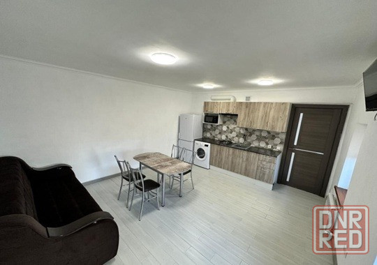 Сдаю двухкомнатную квартиру-студию 40.0 м² этаж 3/4 город Донецк, Куйбышевский район Донецк - изображение 4