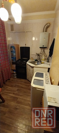 Продам 1 ком квартиру с ремонтом в районе Калининского рынка Донецк - изображение 2