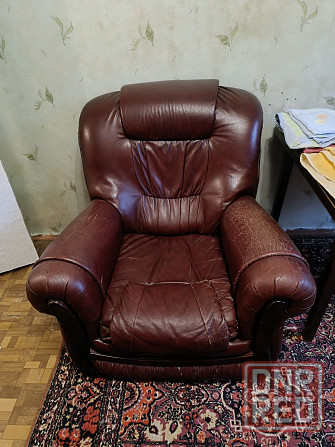 Продам два кресла б/у Донецк - изображение 1
