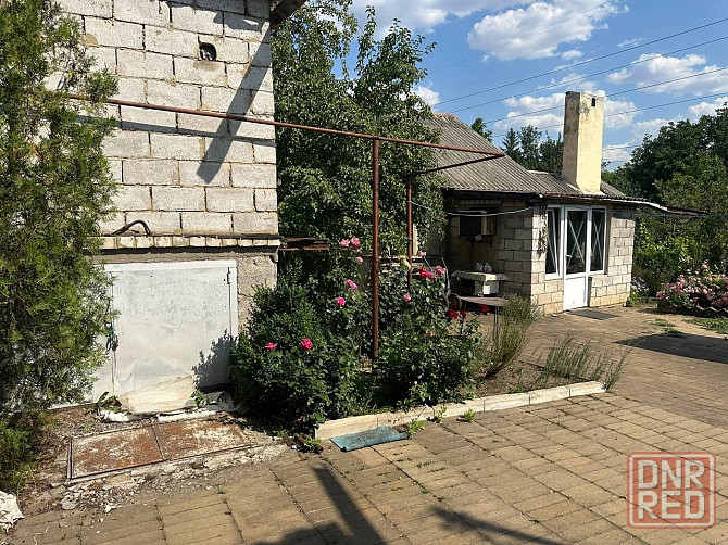Предлагается на продажу 2 дома на одном участке, расположены в Ленинском районе Донецк - изображение 3