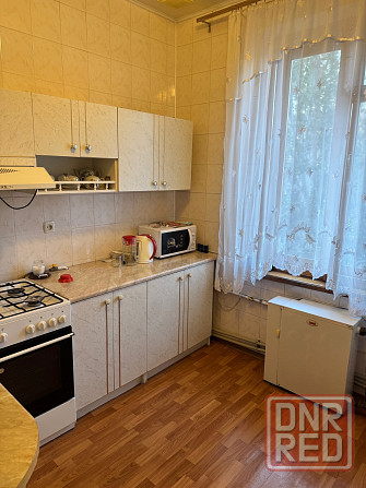 Продам сталинку 75 кв.м. с индивидуальным отоплением в самом центре, рядом Универмаг, налоговая Макеевка - изображение 3