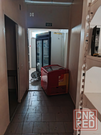 Продается магазин г. Ждановка с оборудованием и холодильниками, все в рабочем состоянии Ждановка - изображение 7