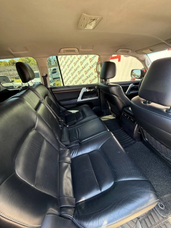 Продам Toyota Land Cruiser 200 Донецк