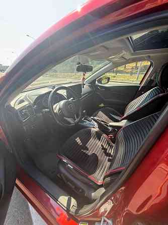 Продам Mazda 3 2015г Донецк