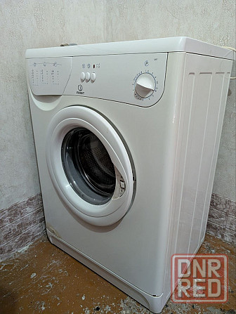 Недорого стиралка Indesit, бесплатно - Electrolux Донецк - изображение 2