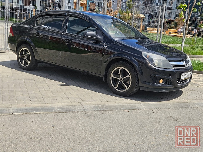 Opel Astra H 1.6 2010 Макеевка - изображение 1
