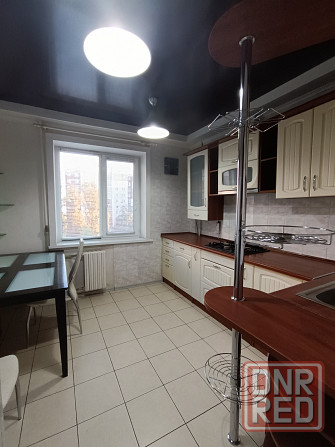 Продам 2-х комн кв-ру м-н Широкий/ ул. Ген. Козыря с мебелью и быттехникой Донецк - изображение 1