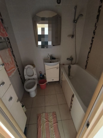 Продам 1-к квартиру Донецк центр Донецк
