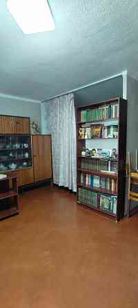 Продается 1 но комн. крупногабаритная квартира в Калинском р-не, пр. Мира. Донецк