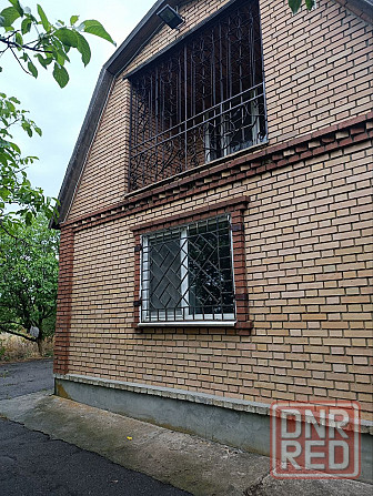 Продам 2х эт дом со скважиной и 1 га земли Донецк - изображение 1