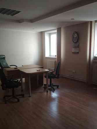 Сдам офис 350 м2 в Калининском районе. Ремонт. Мебель. Донецк
