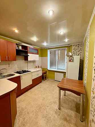 Продажа 3 к.кв. в Ленинском р-не (ор-р Цирк, Обжора) Донецк