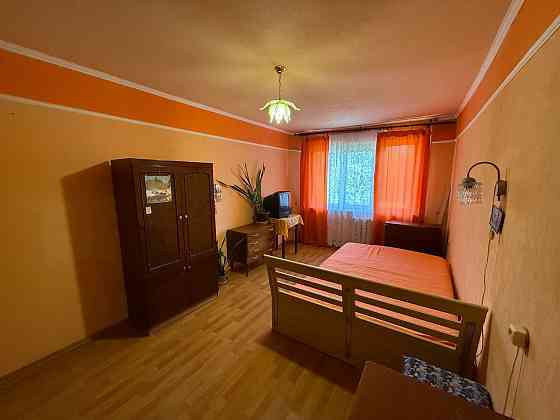 Продам 3 ком. кв., 2/5 эт., 60 м.кв. - Макеевка, квл. Железнодорожный, Даки Макеевка