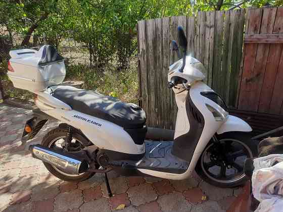 Продаётся скутер 150 см. LEADER ML 150 PEGASUS-двухместный китайского производства Горловка