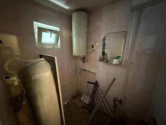 Продам 2-х комн. квартиру, 1/2 эт., 41 м.кв. - Макеевка, 55 квартал, Горняцкий р-н Макеевка