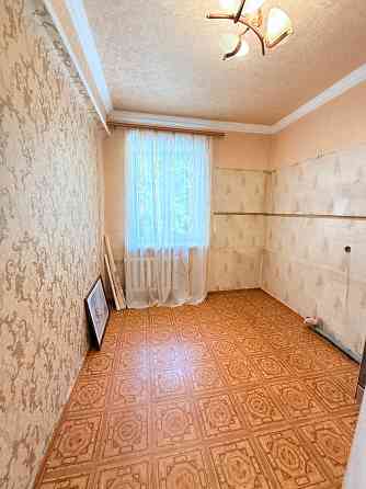 4-х комнатная , сталинка , дом кирпичный , 97м 2 Макеевка