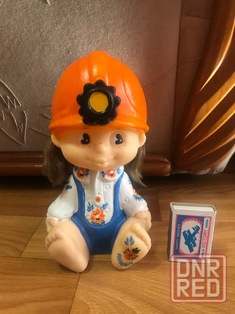Игрушка шахтёр ребёнок пластизолевая. Донецк - изображение 1