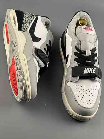 Кроссовки Nike Air Jordan Gray Горловка
