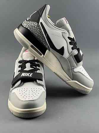 Кроссовки Nike Air Jordan Gray Горловка