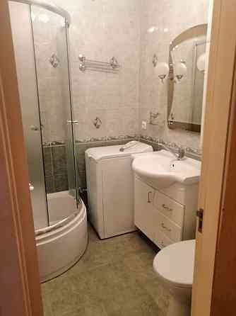 Продам 1 комнатную квартиру в центре Донецка. На проспекте Ватутина. Донецк