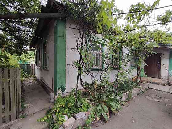Продам жилой дом в Ленинском р-не Донецка. Донецк