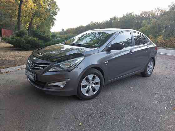 Продаёться Hyundai Solaris Макеевка