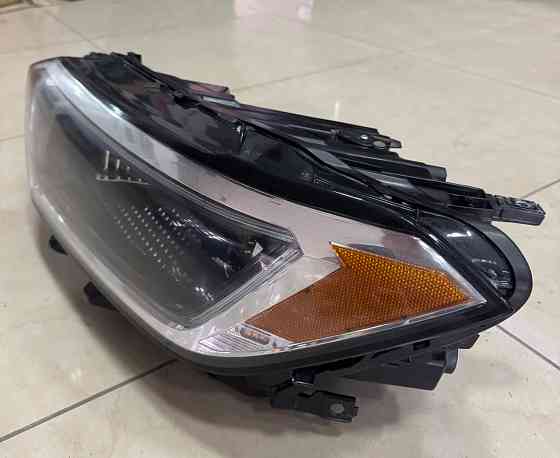 Левая фара Jetta 7 Донецк