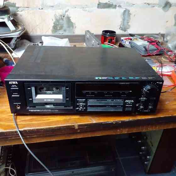 продам магнитолу Горловка