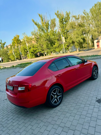 Skoda Octavia a7 1.6mpi Макеевка