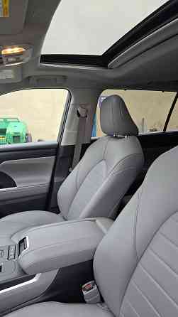 продам авто тойота хайлендер 2021г12месяц (гибрид) Донецк