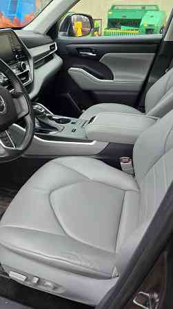 продам авто тойота хайлендер 2021г12месяц (гибрид) Донецк