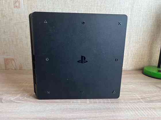 Консоль PlayStation 4 slim на 500 гигабайт Донецк