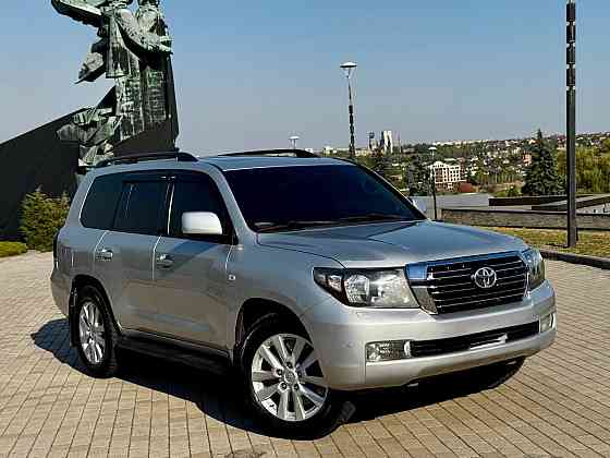 Toyota Land Cruiser 200 2010 года выпуска Донецк