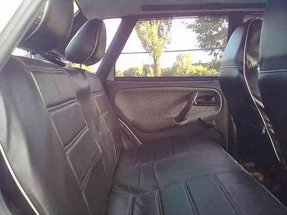 Продам автомобиль 99 Енакиево