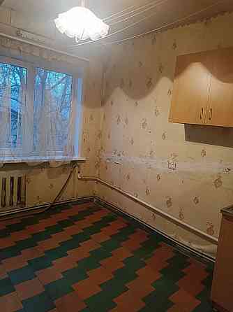 продам 2-комнатную квартиру на пл.Свободы Донецк