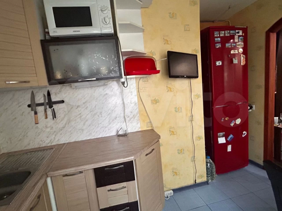2-к. квартира, 45 м², 3/5 эт. Ясиноватая