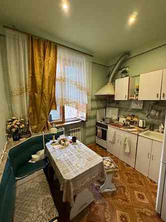 Продам 2-х комнатную сталинка Макеевка
