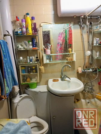 Продается 3 комнатная квартира Калининский р-н Донецк - изображение 4