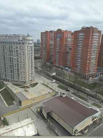 Сдам в аренду 3-х комнатную в Новострое жК Центральный. Два санузла. Консьерж. Вода есть! Донецк