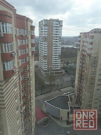 Сдам в аренду 3-х комнатную в Новострое жК Центральный. Два санузла. Консьерж. Вода есть! Донецк - изображение 3